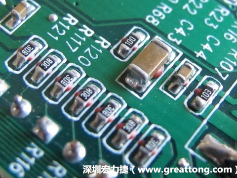 何謂SMT「紅膠」制程？什么時(shí)候該用紅膠呢？有何限制呢？